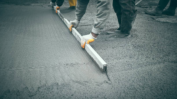 Best Concrete Driveway Installation in West Ishpeng, MI